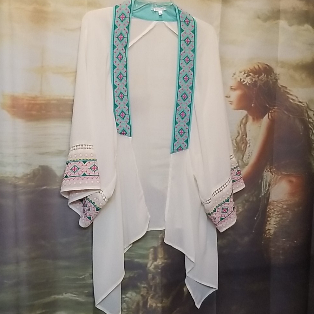 Gorgeous sheer kimono with lots of details